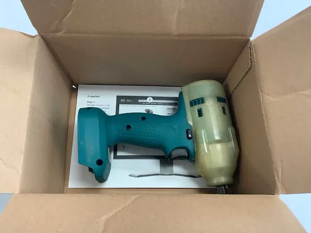 Makita - 3/8" vierkant - btw074z - slagmoersleutel - afbeelding 4 van  11