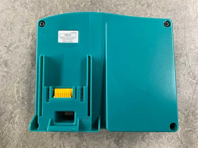 Makita - adp03 - accu reactivator - afbeelding 4 van  5