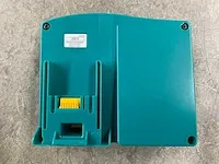 Makita - adp03 - accu reactivator - afbeelding 4 van  5