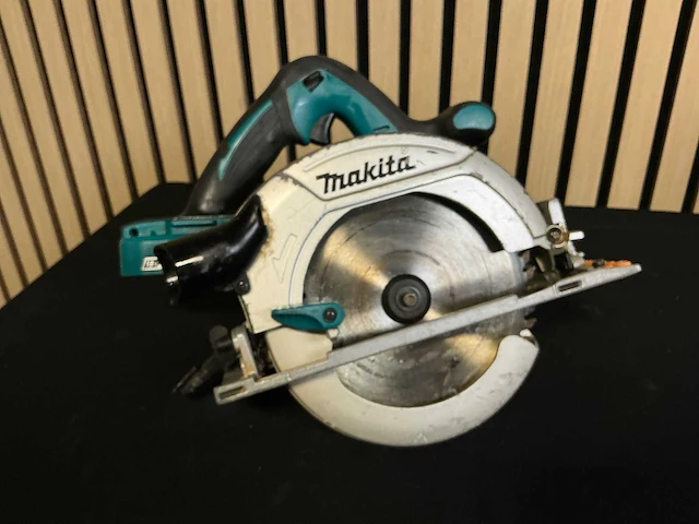 Makita - dhs710 - cirkelzaagmachine - afbeelding 1 van  4