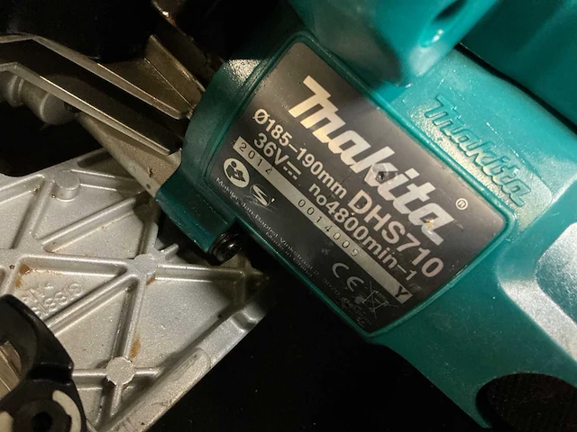 Makita - dhs710 - cirkelzaagmachine - afbeelding 4 van  4