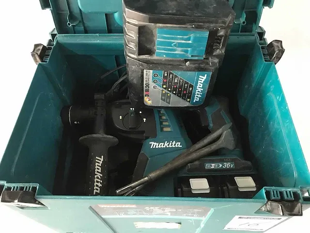 Makita - dlx2065pmj - klopboormachine - afbeelding 4 van  4