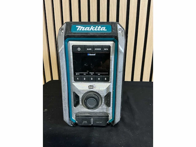 Makita - dmr 115 - makita dmr 115 bouwradio dab+ - afbeelding 2 van  3