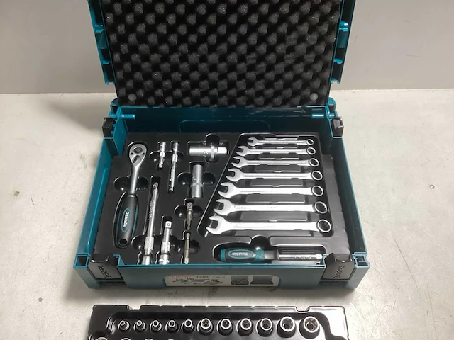 Makita - e08713 - e-08713-handgereedschapset-120-delig - afbeelding 6 van  6