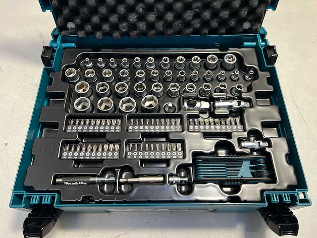 Makita - e08713 - e-08713-handgereedschapset-120-delig - afbeelding 4 van  6