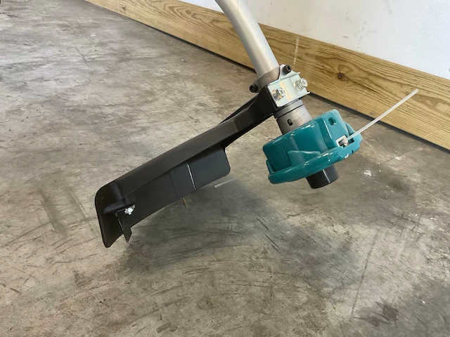 Makita - er2650lh - 4-takt trimmer 25,4 cc - afbeelding 4 van  7