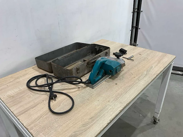 Makita 1100 schaafmachine - afbeelding 2 van  7