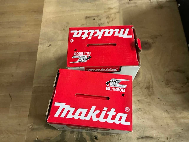 Makita 18v 6.0ah li-ion bl1860b accu (3x) - afbeelding 3 van  4