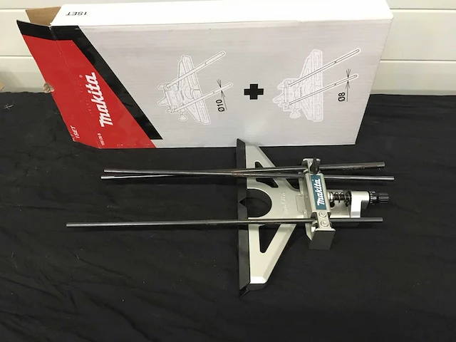Makita 195136-9 zaaggeleider - afbeelding 1 van  4