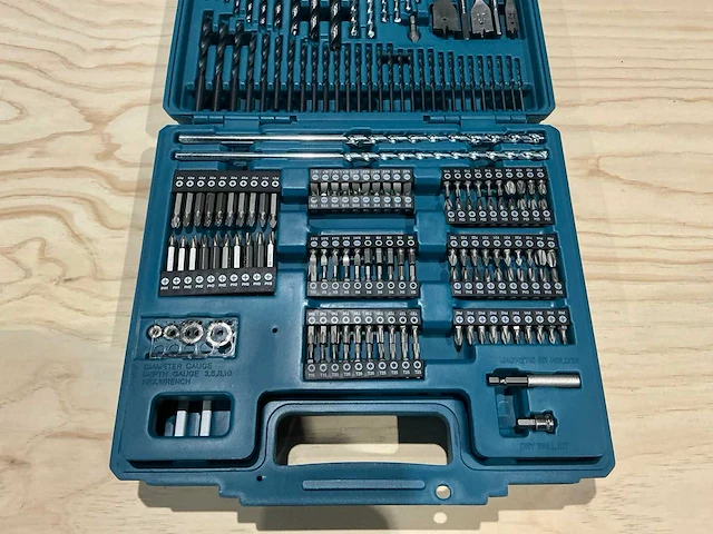 Makita 256-delig gereedschapskoffer - afbeelding 6 van  8