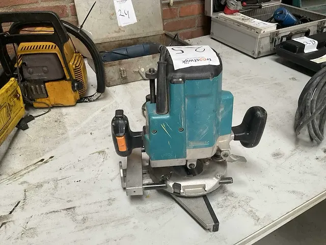 Makita 3612 bovenfrees - afbeelding 2 van  3
