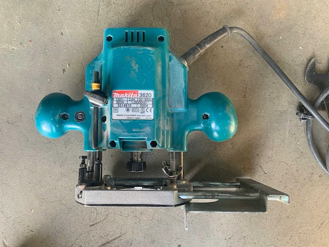 Makita 3620 bovenfrees - afbeelding 1 van  5