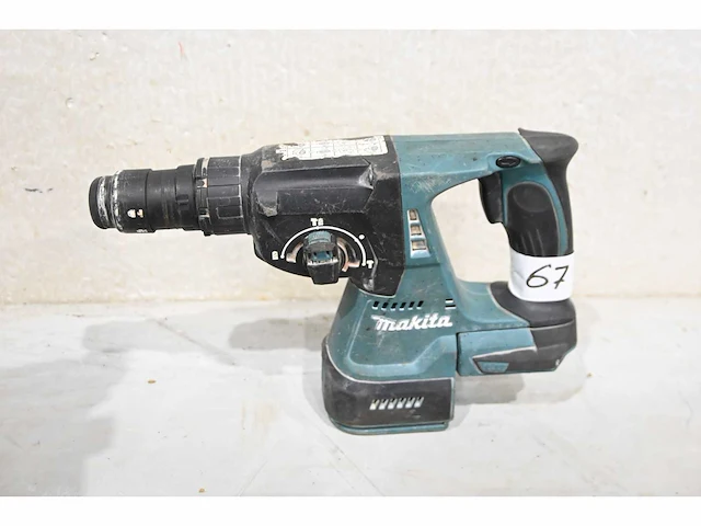 Makita 4-delige 18v accu gereedschapsset - afbeelding 4 van  7