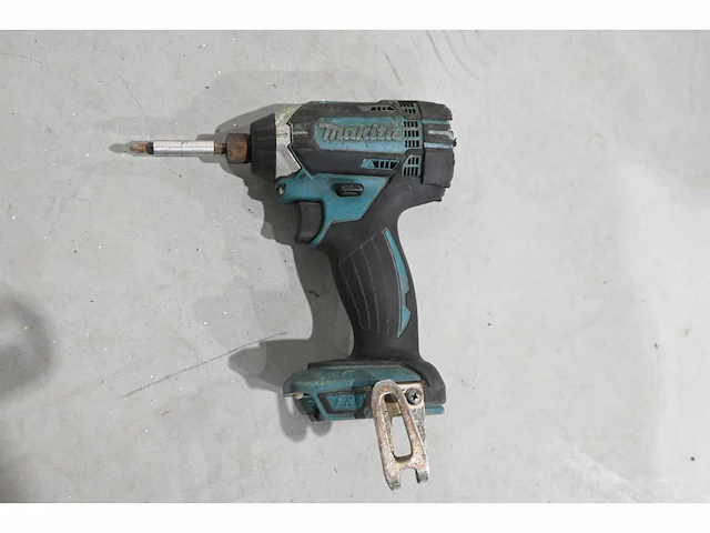 Makita 4-delige 18v accu gereedschapsset - afbeelding 7 van  7