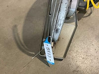 Makita 4114s muurzaagmachine - afbeelding 3 van  4