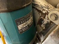 Makita 4114s muurzaagmachine - afbeelding 4 van  4
