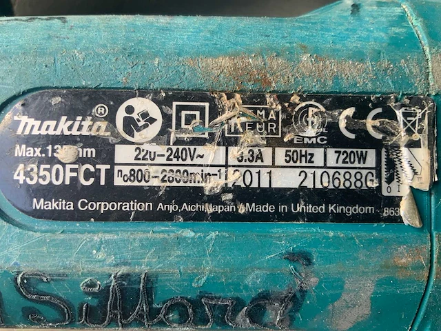 Makita 4350 fct decoupeerzaag - afbeelding 3 van  4