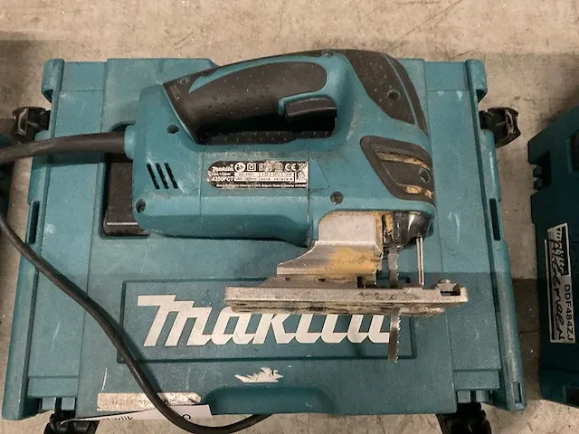 Makita 4350fct decoupeerzaag - afbeelding 2 van  5