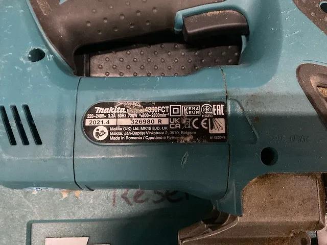 Makita 4350fct decoupeerzaag - afbeelding 4 van  5