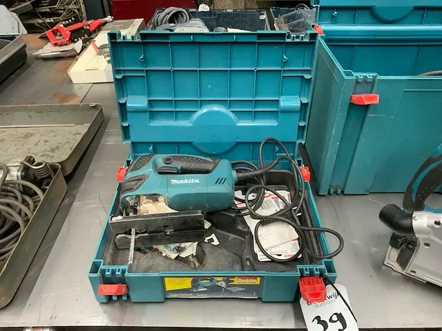 Makita 4350fct decoupeerzaag - afbeelding 2 van  3