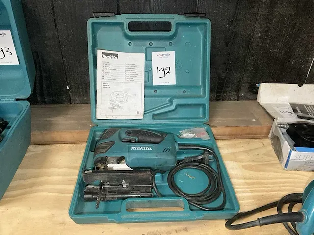 Makita 4350t decoupeerzaag - afbeelding 2 van  3