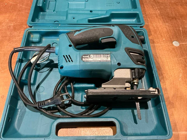 Makita 4350t decoupeerzaag - afbeelding 3 van  4