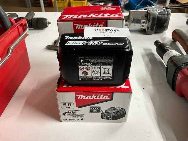 Makita 6 ah accu (3x) - afbeelding 3 van  3