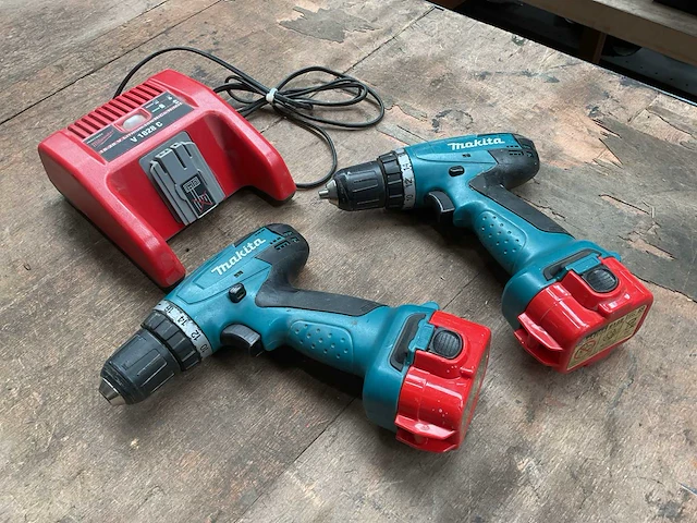 Makita 6261d boormachine set - afbeelding 1 van  5