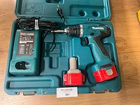 Makita 6261d boormachine - afbeelding 1 van  4