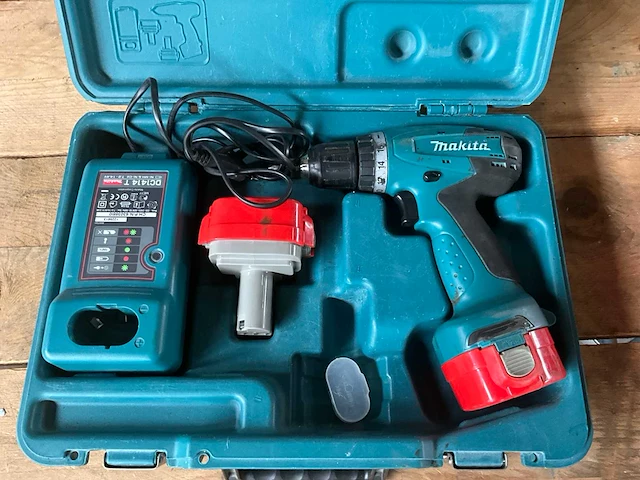 Makita 6271d boor,schroefmachine - afbeelding 2 van  4