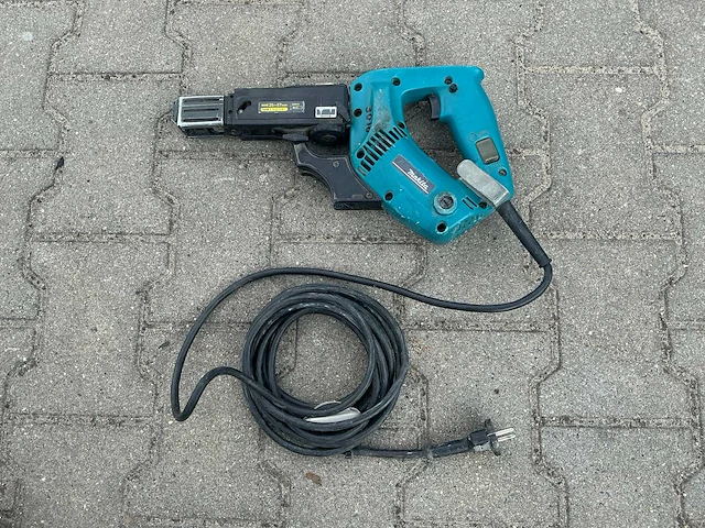 Makita 6834 bandschroefmachine - afbeelding 1 van  3