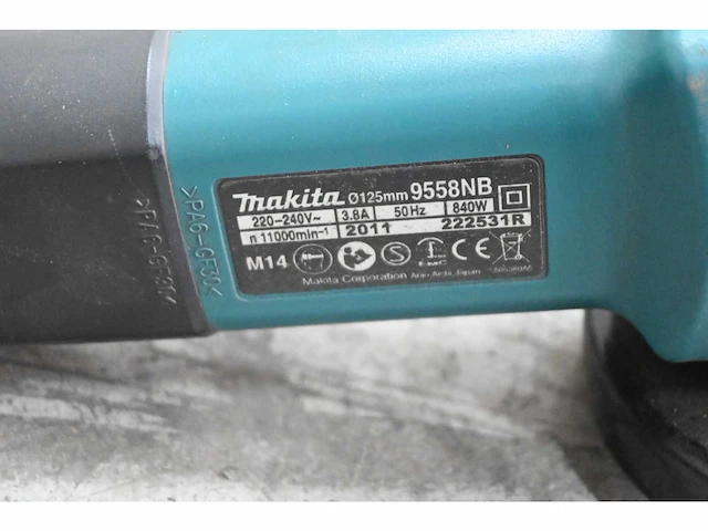 Makita 9558nb haakse slijpmachine - afbeelding 3 van  4
