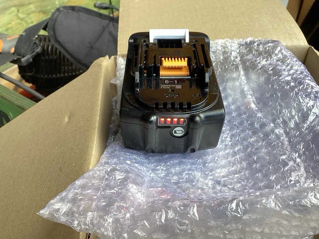 Makita accu (4x) - afbeelding 2 van  5