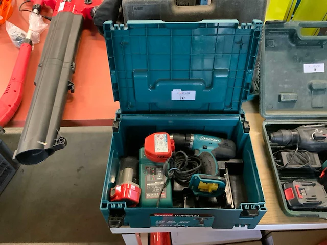 Makita accu boormachine - afbeelding 1 van  2