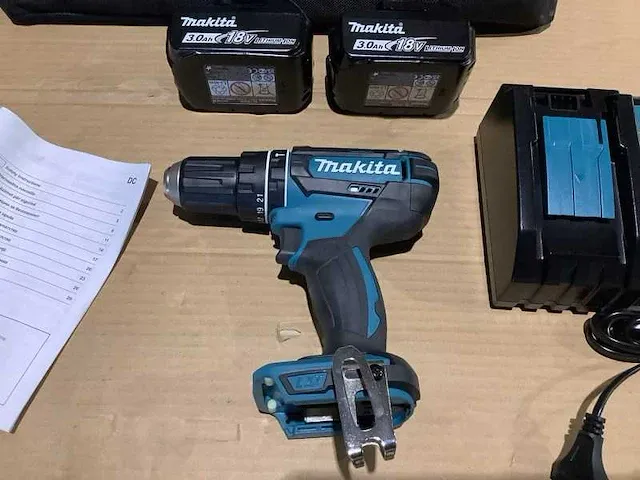 Makita accu klopboorset / schroefmachine set - afbeelding 2 van  9