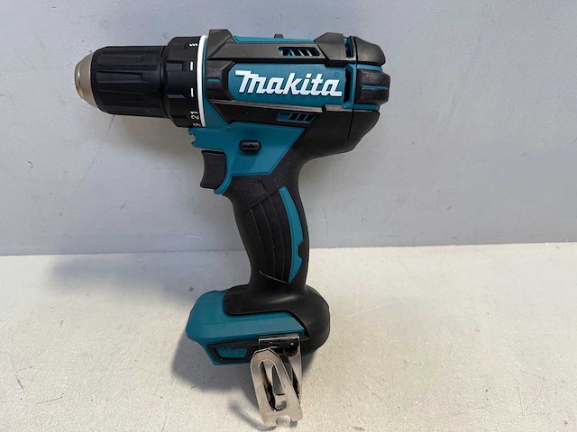 Makita accuboormachine ddf482 - 18 v - afbeelding 1 van  2