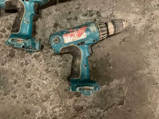 Makita accugereedschap v.v. lader - afbeelding 4 van  5