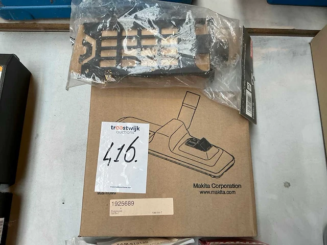 Makita accu's en lader - afbeelding 2 van  2