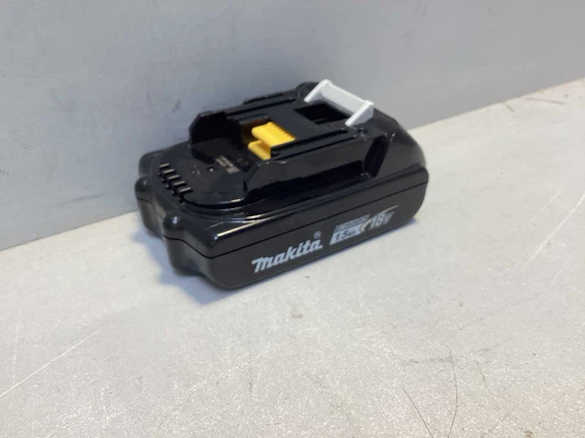 Makita bl1815n accu 18v - afbeelding 2 van  5