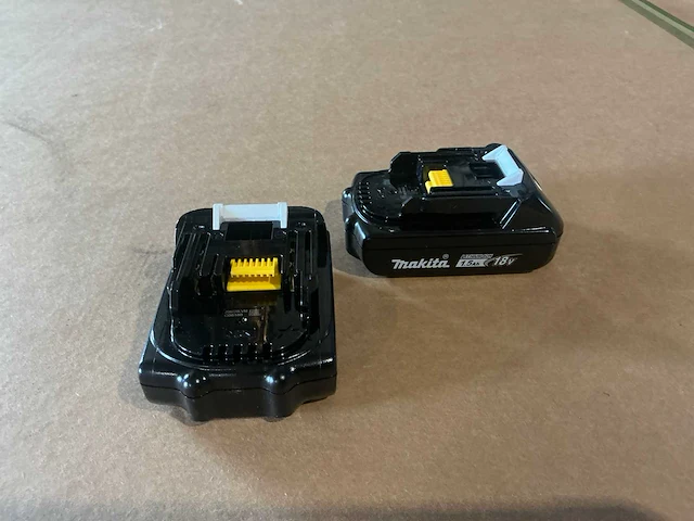 Makita bl1815n lxt accu (2x) - afbeelding 3 van  4