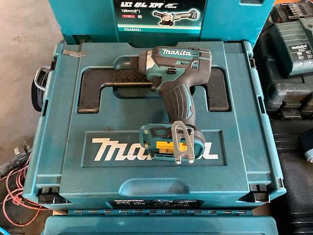 Makita boormachine en slagschroevendraaier - afbeelding 3 van  3