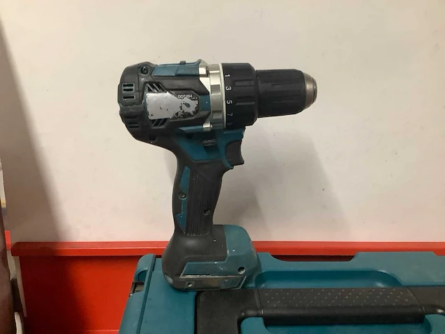 Makita boormachine - afbeelding 3 van  4