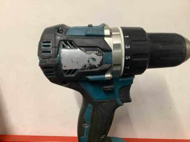 Makita boormachine - afbeelding 4 van  4