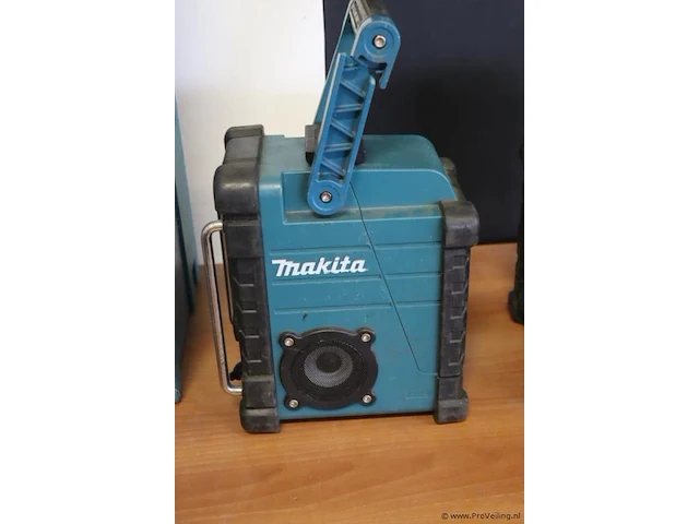 Makita bouwradio's (defect) - 2 stuks - afbeelding 3 van  3