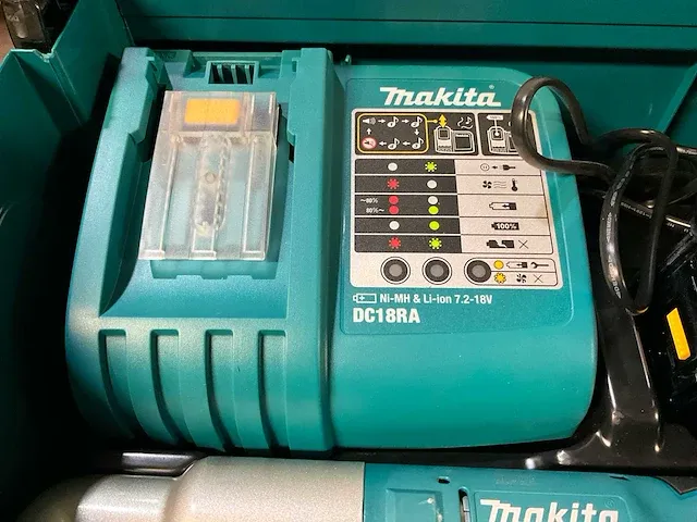 Makita btl063 accu haakse moeraanzetter - afbeelding 3 van  7
