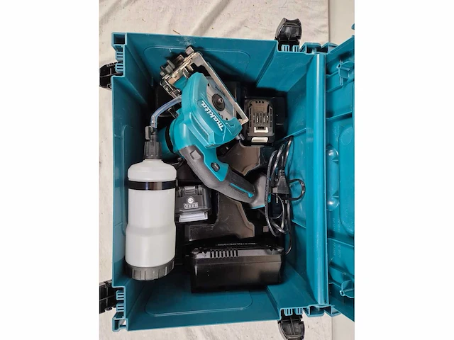 Makita cc301dsmj 12 v max diamantsnijder nat 85 mm - afbeelding 3 van  3