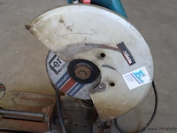 Makita cirkelzaagmachine type 2414nb incl. toebehoren - afbeelding 2 van  6