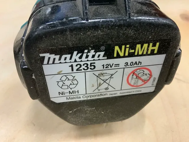Makita da312 haakse boor/schroefmachine - afbeelding 3 van  3