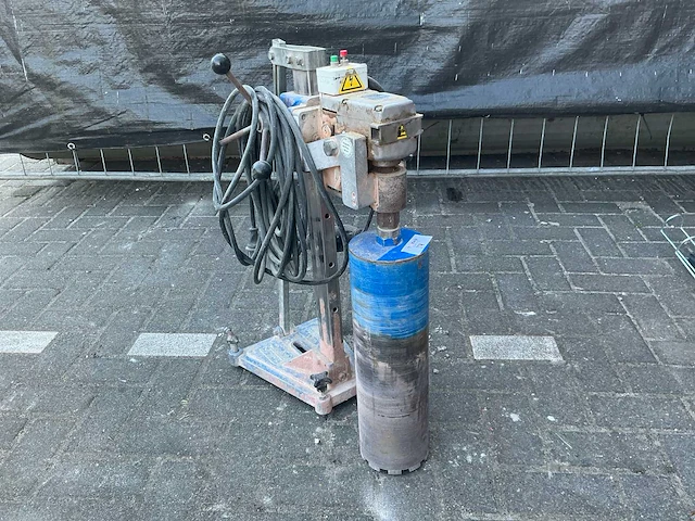 Makita da4511 gatboormachine - afbeelding 1 van  4