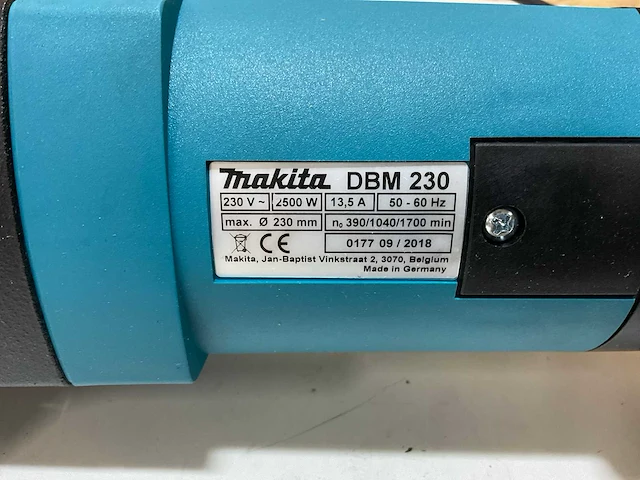 Makita dbm230 diamantboor - afbeelding 13 van  13
